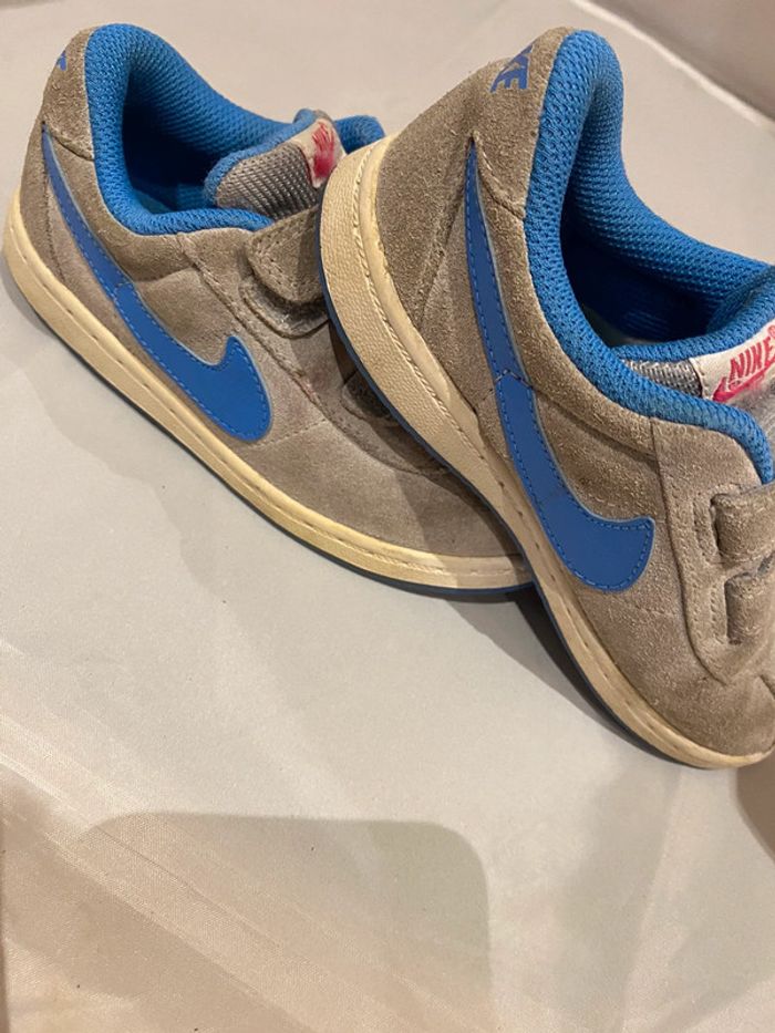 Nike chaussures - photo numéro 2