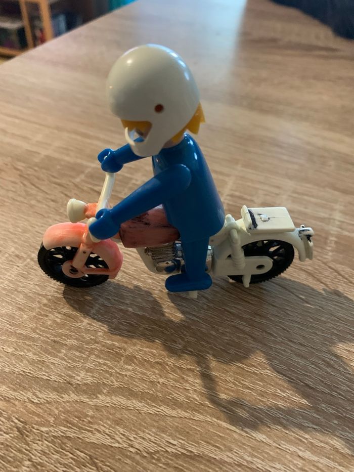 Playmobil et moto vintage - photo numéro 6