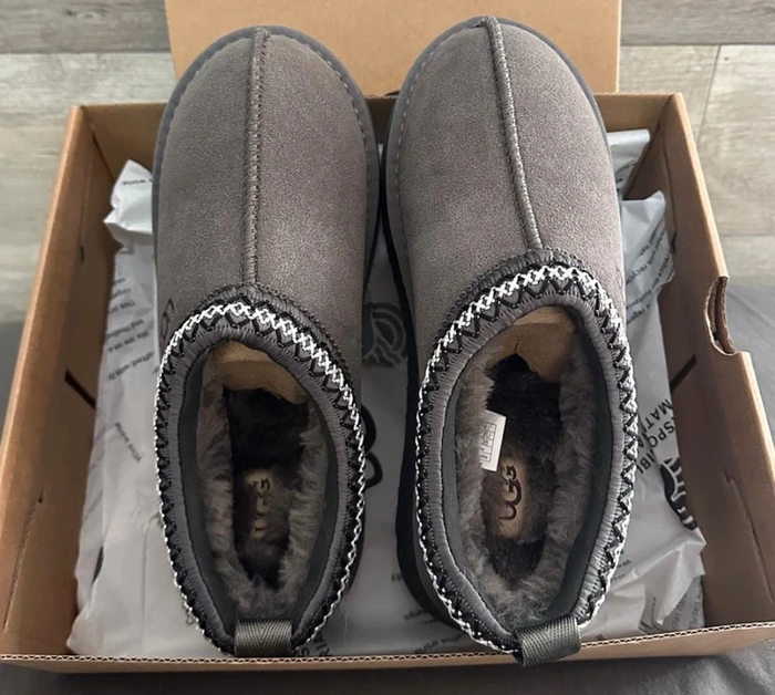 Pantoufles Ugg Tazz grises / État impeccable - photo numéro 3