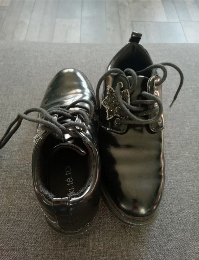 Chaussures créés la Halle 34