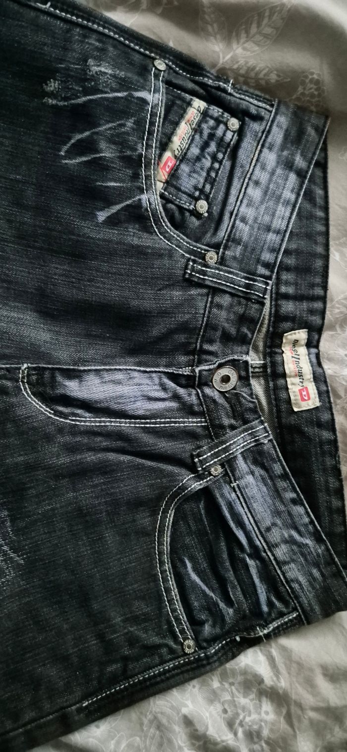 Jean homme Diesel industry