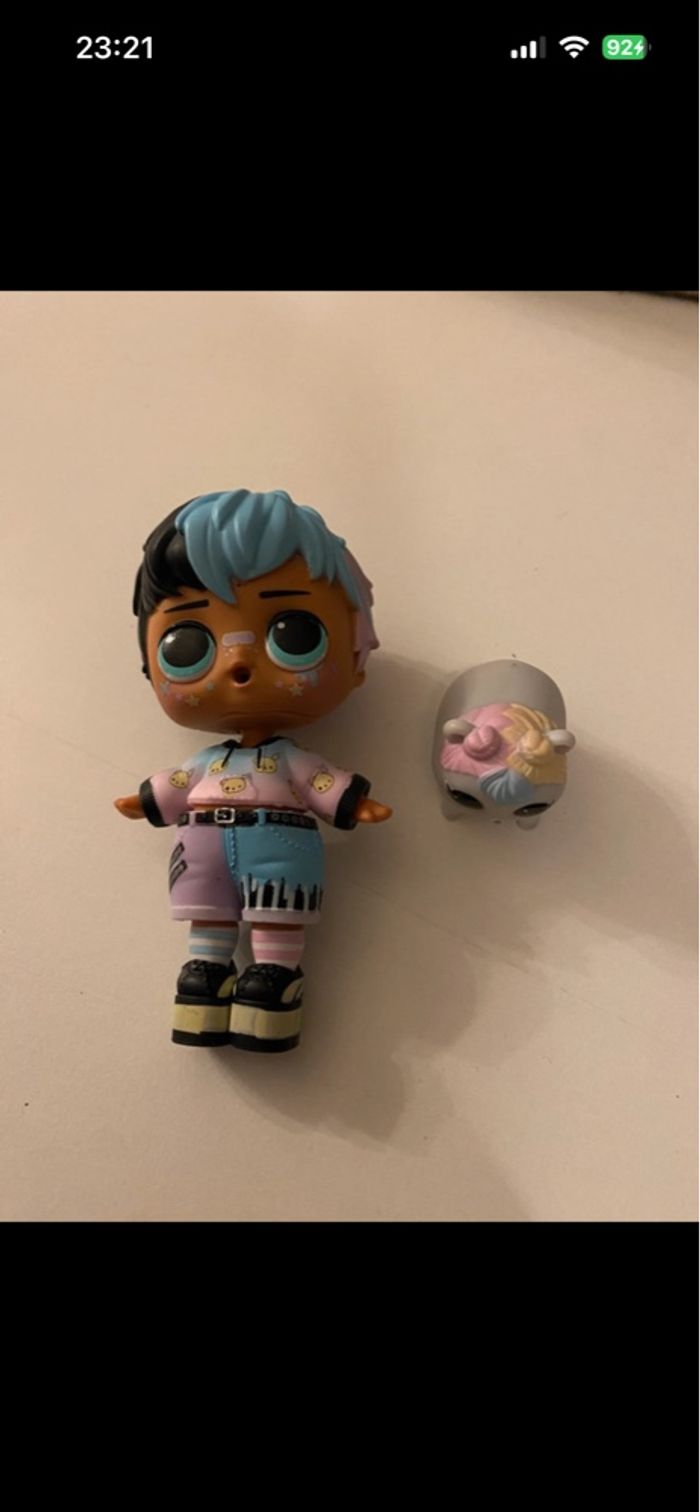 Poupée LOL OMG Série 2 Candylicious - photo numéro 7