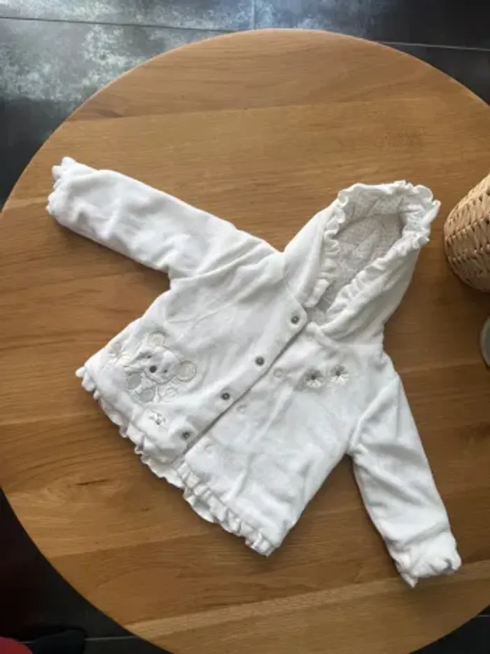 Gilet chaud doux à capuche fille 3 mois