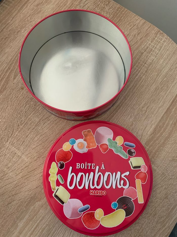 Boîte à bonbons Haribo - photo numéro 5