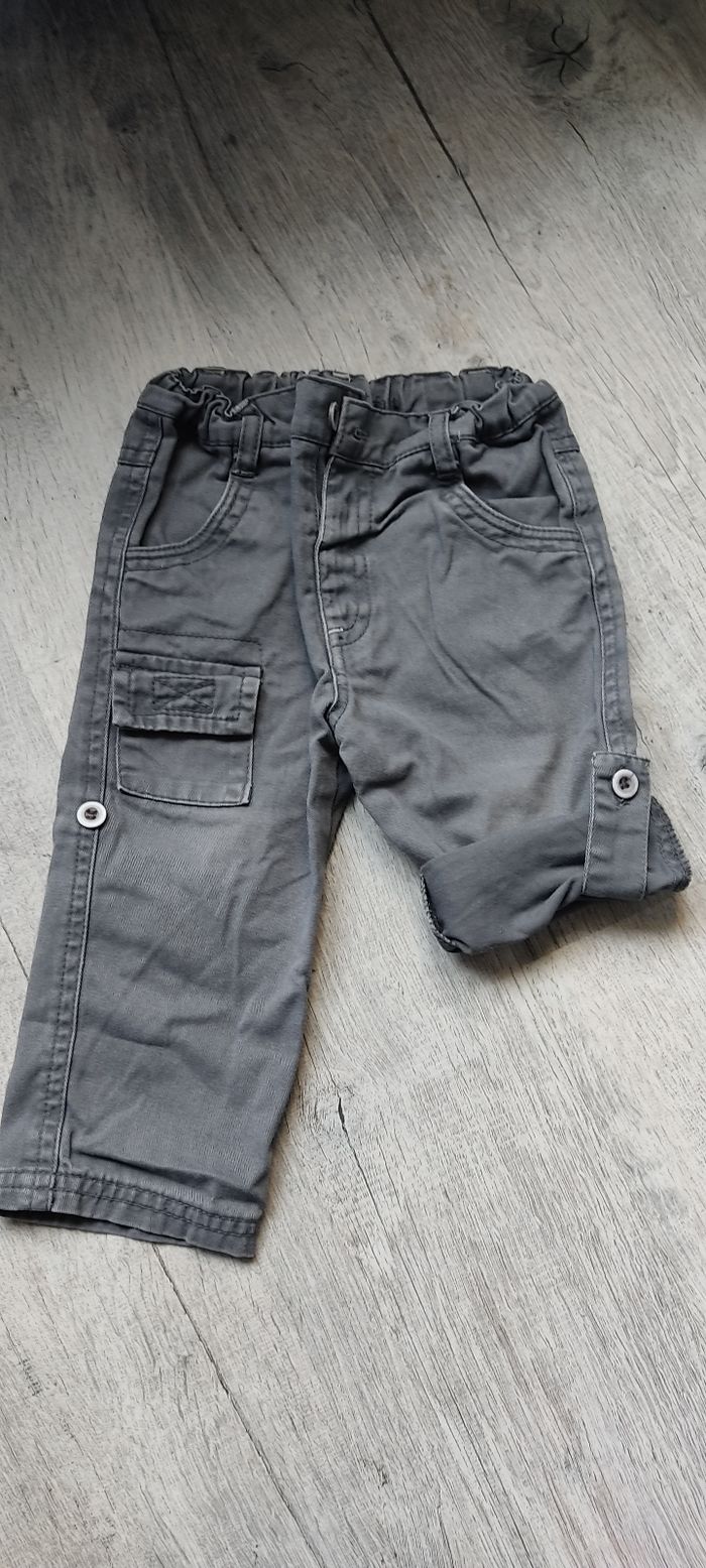 Lot 2 pantalons 12 mois - photo numéro 2