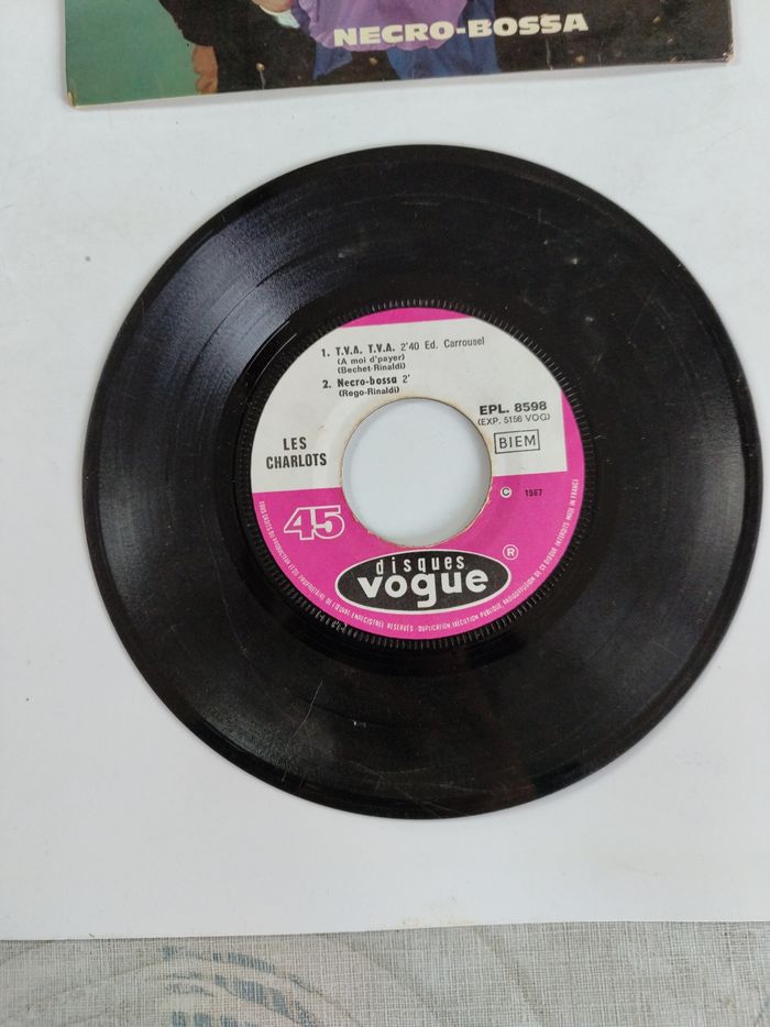 Vinyle les Charlots - photo numéro 4