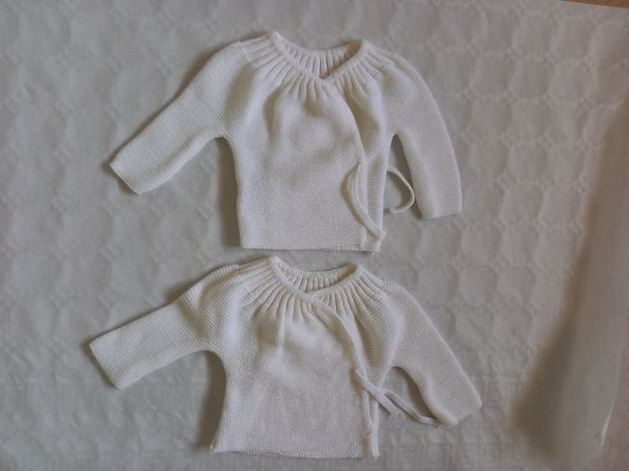 Lot 2 brassières blanc naissance-1 mois