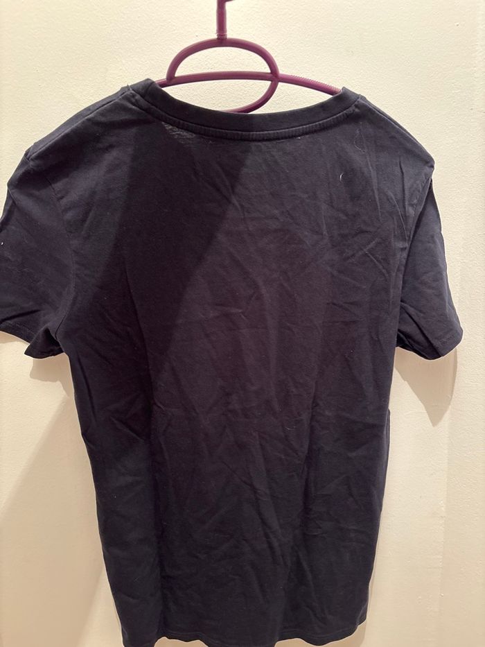 Haut noir - photo numéro 2