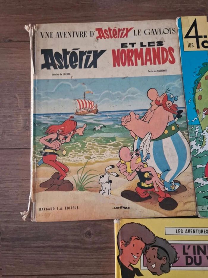 Lot de  3 bandes dessinées Anciennes - photo numéro 2