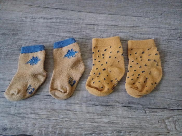 Lot chaussettes jaunes