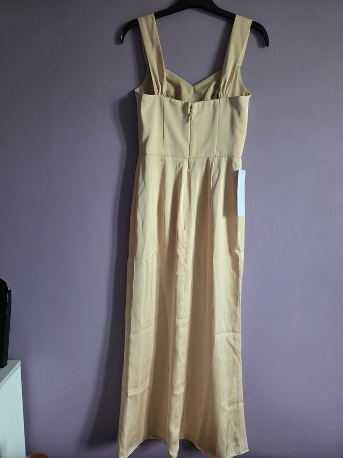 Azazie Robe fourreau en satin beige, rose, champagne, gold - photo numéro 5
