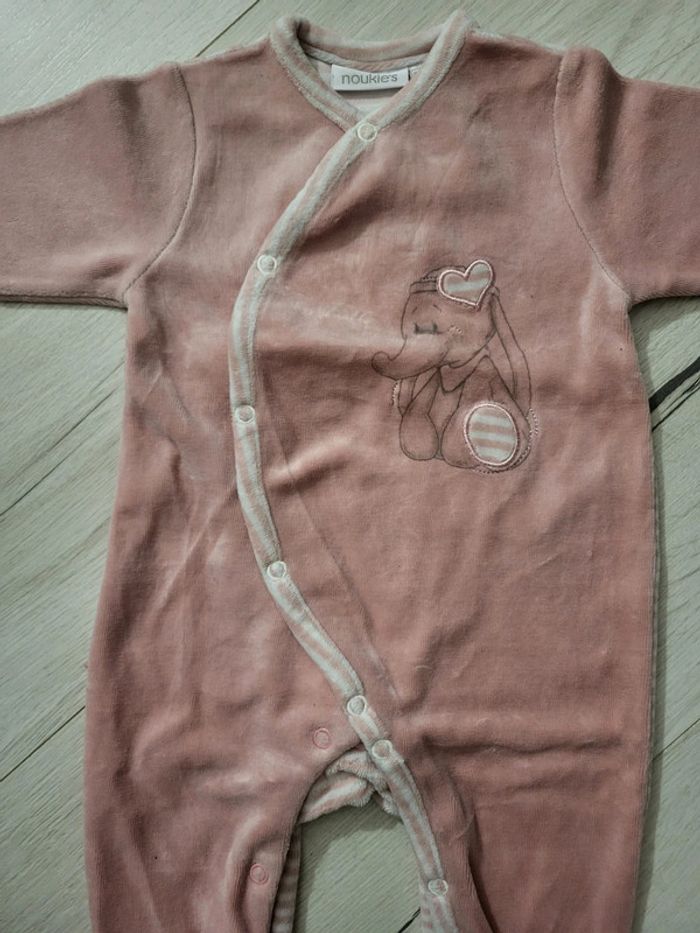 Lot de 3 pyjamas velours fille noukies 3mois - photo numéro 6