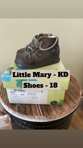 Chaussures fille 18
