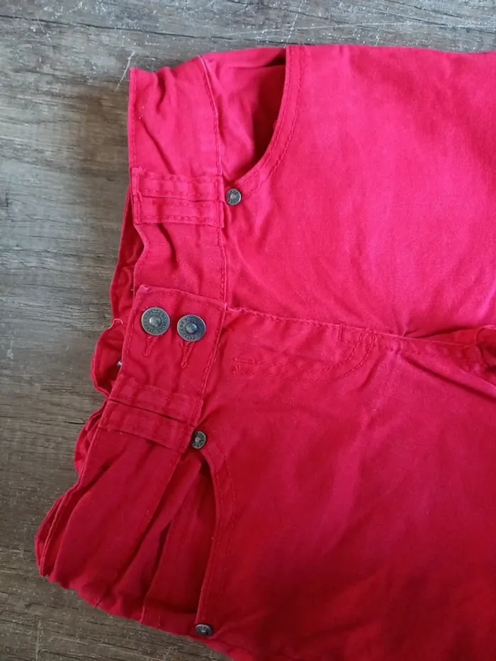 Jeans rouge 10 ans - photo numéro 4
