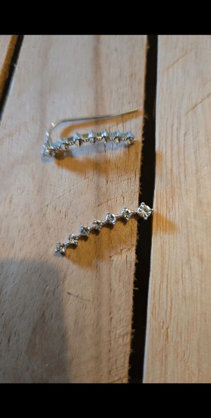 Boucles-doreilles neuve - photo numéro 2
