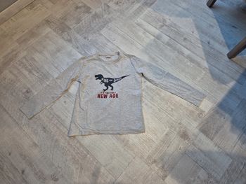 Tee-shirt manches longues  Taille 12 ans