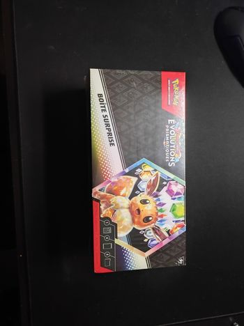 Pokémon - Coffret surprise évolutions prismatiques 