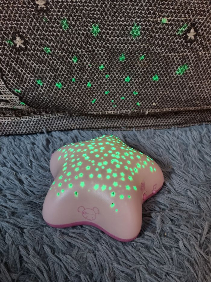 Veilleuse étoiles avec musique - photo numéro 3