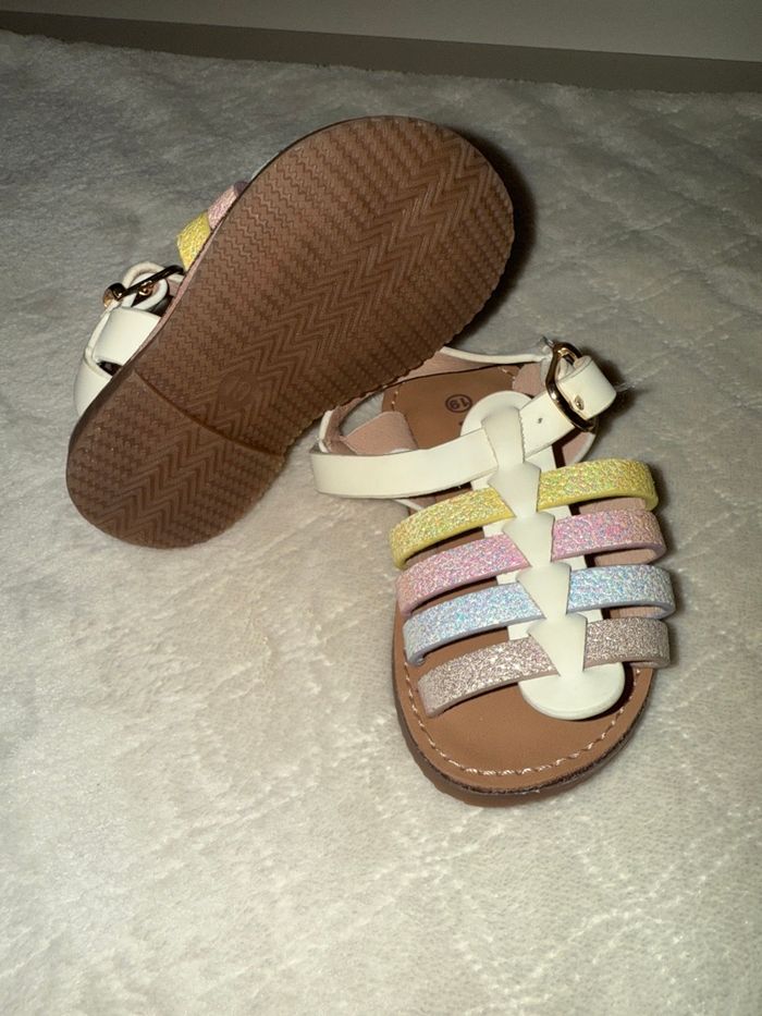 Sandales bébé - photo numéro 2