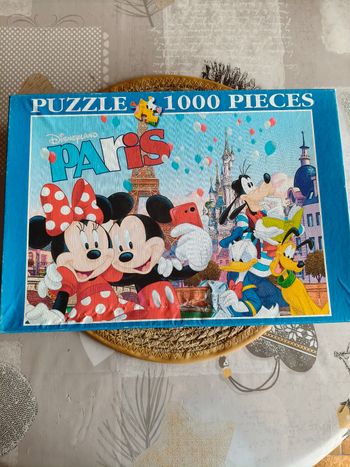 Puzzle 1000 pièces Disneyland Paris 