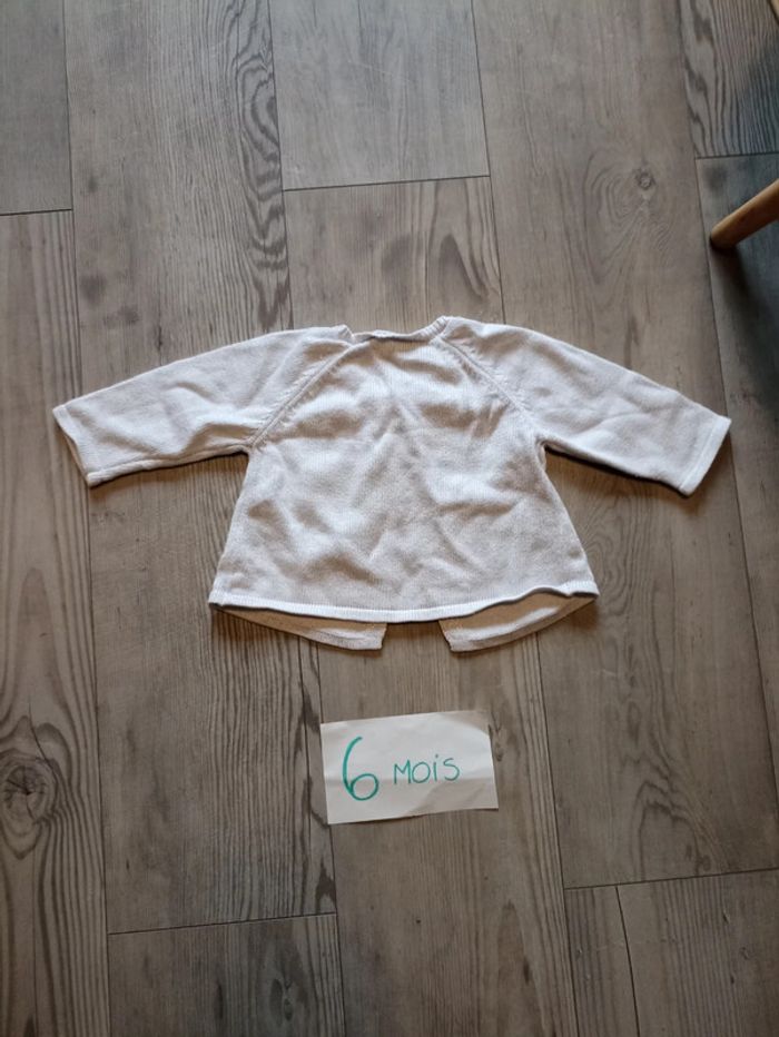 Gilet fin bébé 6 mois - photo numéro 3