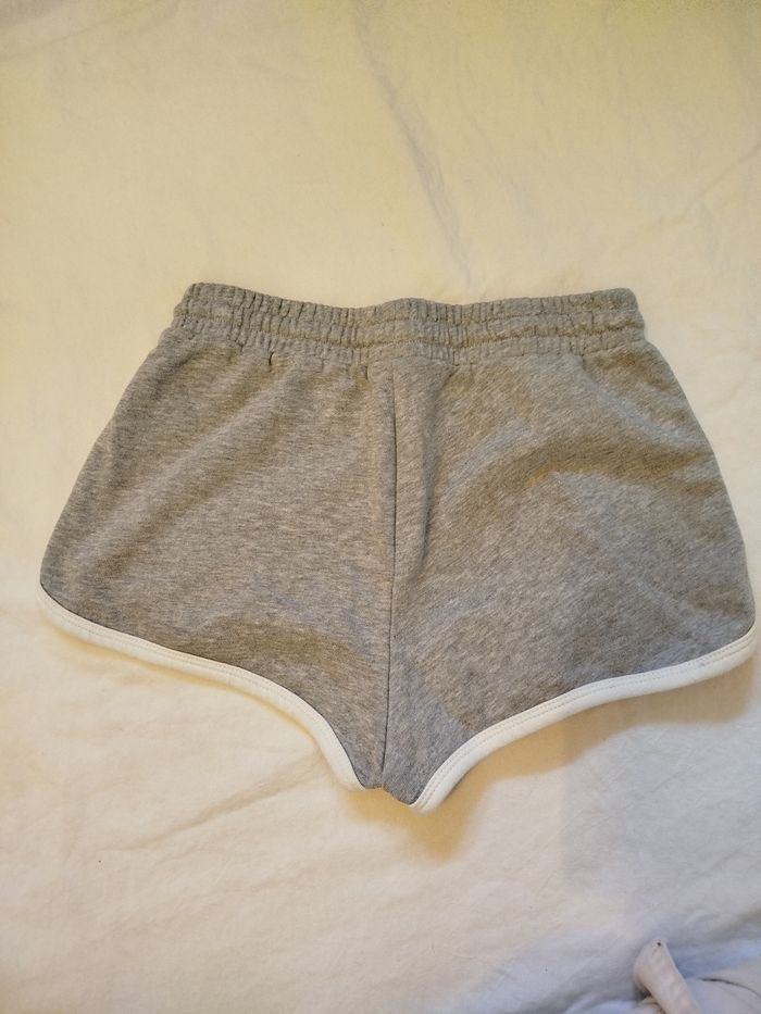 Short - photo numéro 2
