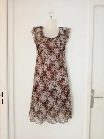 Robe d'été légère chic et élégante femme