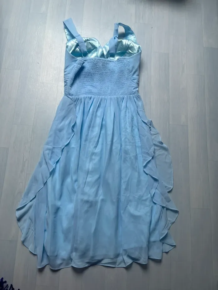 Robe de soirée bleu ciel - photo numéro 7