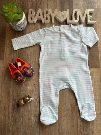 - Pyjama  - 9 mois - bon état, mini bouloche 