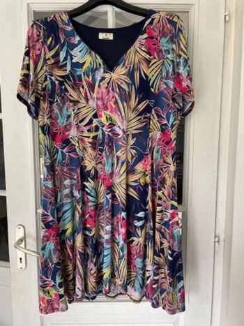 Robe légère fleurie colorée