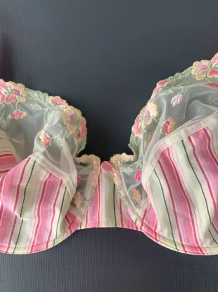 Soutien-gorge 95D Allumette lingerie fine - photo numéro 2