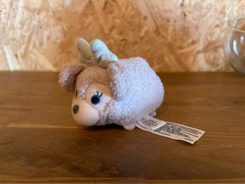 Tsum Tsum officiel Disney Parks Shelliemay la petite amie de Duffy gamme Duffy and Friends