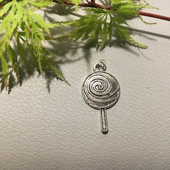 pendentif fantaisie métal argenté sucette enfant bonbon