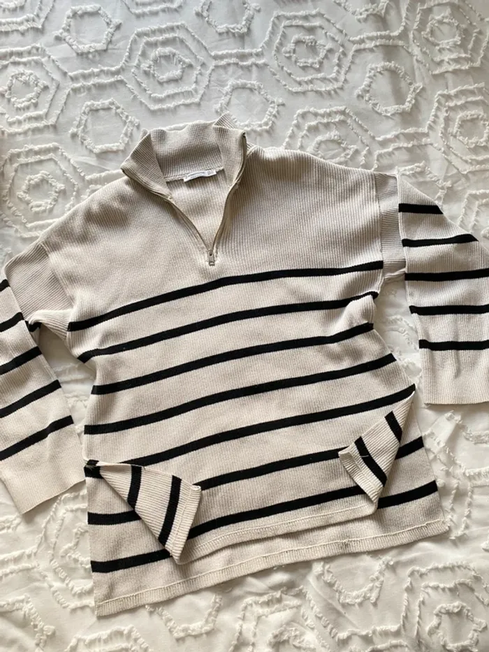 Pull stradivarius taille Xs - photo numéro 2