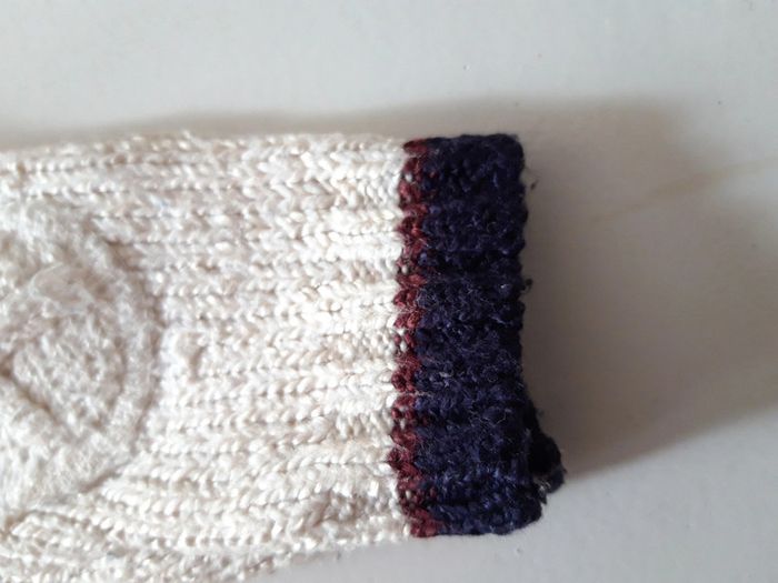 Gilet en maille blanc/bordure bleu marine Le Petit Cirque SGMJ motif en relief, bébé 6 mois 68 cm - photo numéro 7