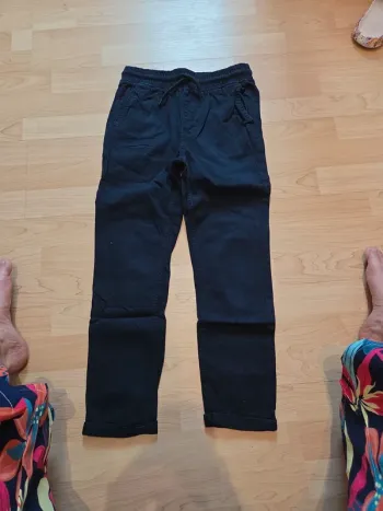 Pantalon slim taille 10.11ans garçon