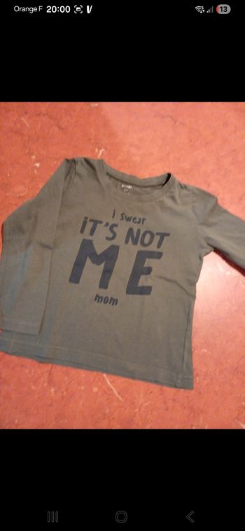 T.shirt garçon taille 4 ans