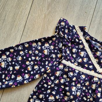 Très beau haut prune, violet et crème. Fille. 5 ans. Marque Lulu castagnette