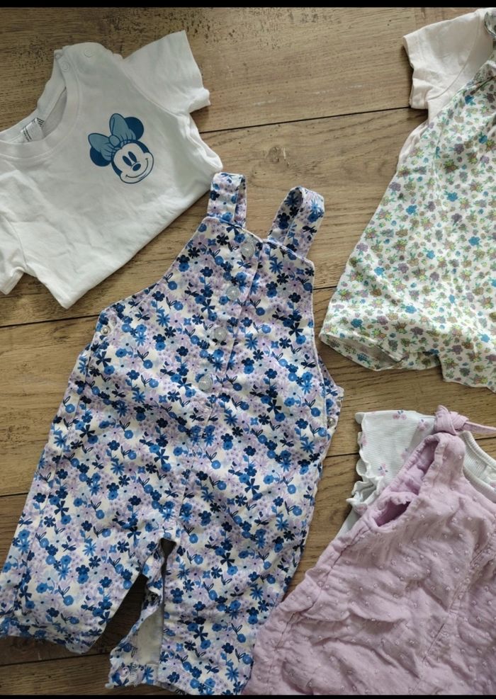 Tenue été 6 mois - photo numéro 2