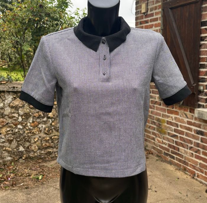 Top polo en maille – Taille 36 – Trafaluc Zara
