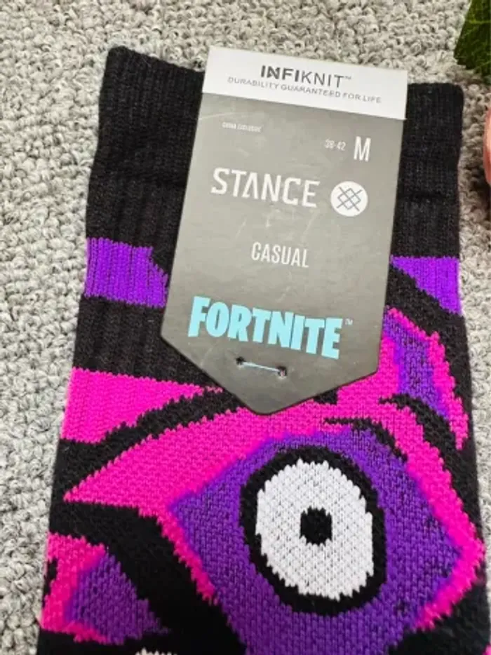 🦙 Chaussettes édition limitée Stance x Fortnite – modèle Gimme The Loot (taille M, 38-42) - photo numéro 3