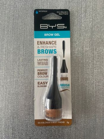 Gel à sourcils