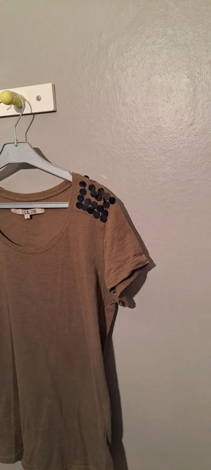 T Shirt marron/kaki - Marque Via 28 - Taille 40 - Bon état. - photo numéro 3