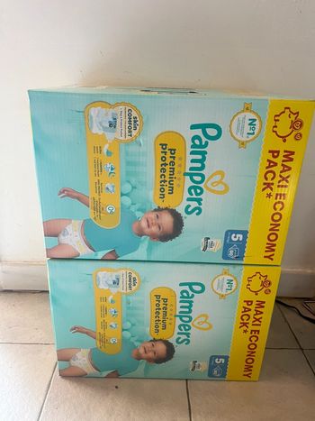 Carton, Pampers, Premium taille 5