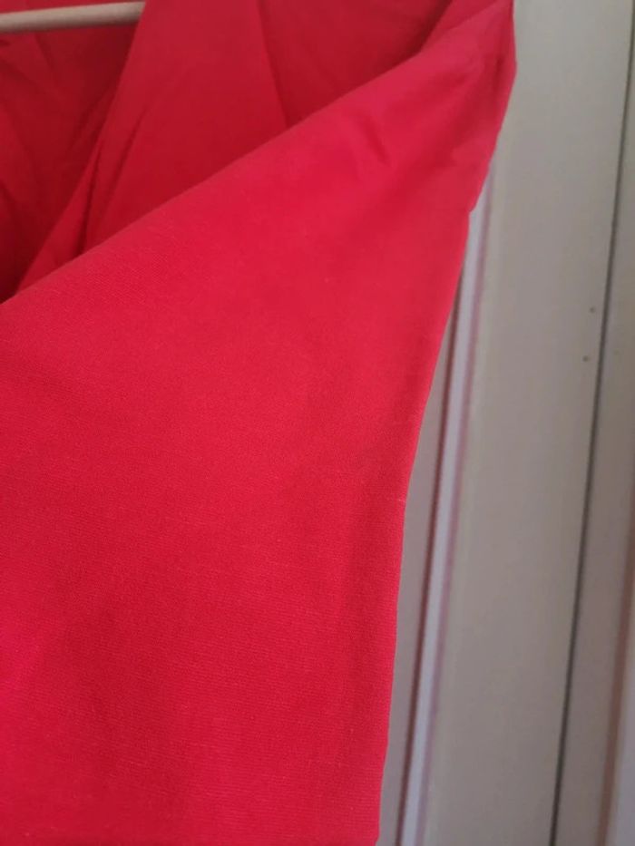 Blouse légère rouge devant noué - photo numéro 4