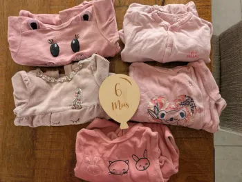 Lot pyjamas 1 pièces
