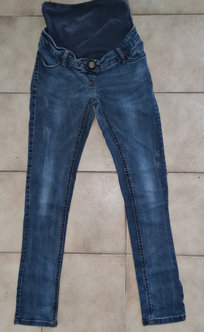 lot de vêtements de grossesse - photo numéro 2