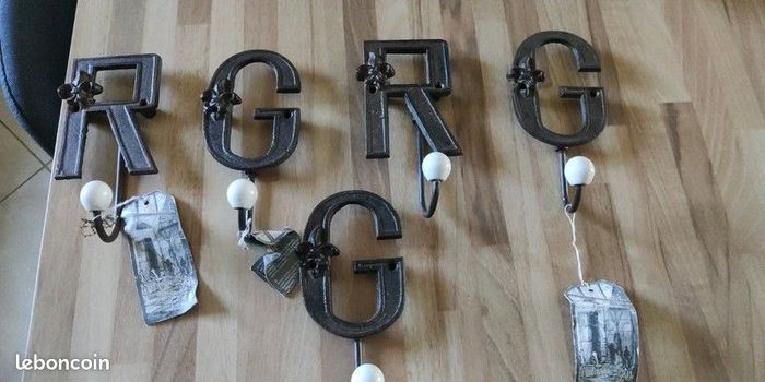 Patere accroche torchon ou autres fer forgé et porcelaine