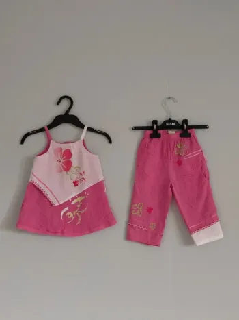 Ensemble de petite fille