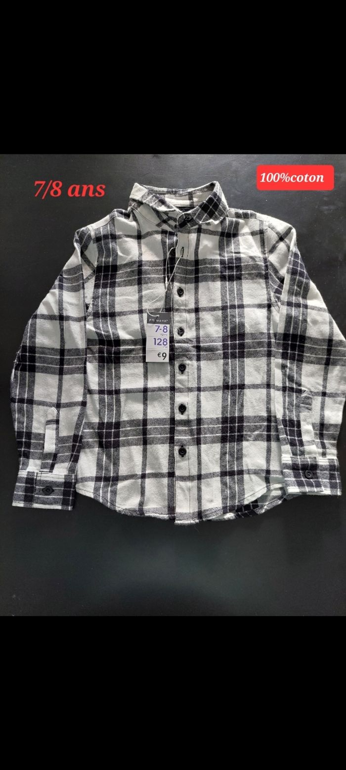 Chemise blanche et noire garçon 7/8ans